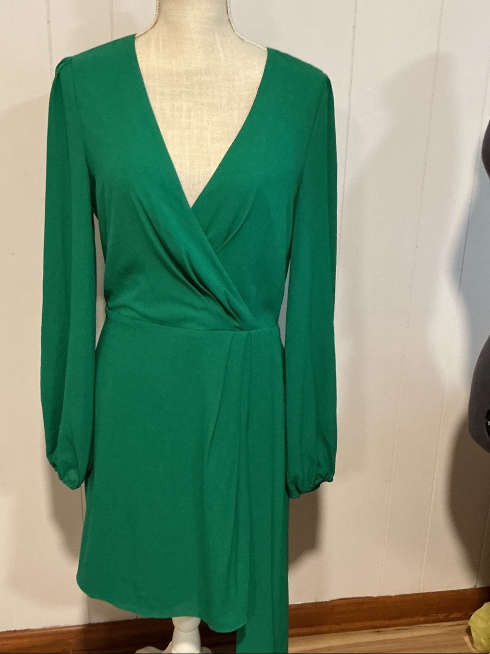 Badgley Mischka Emerald Green Long-Sleeve Wrap Dress